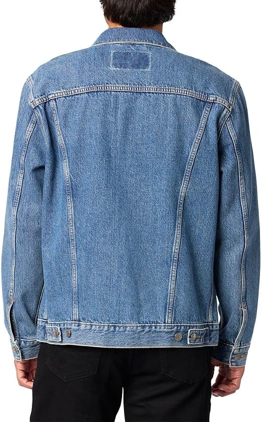 Men's Classic Button-Down Blue Denim Trucker Jacket